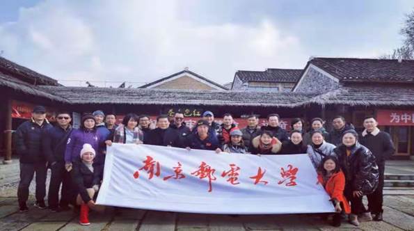 李巷3